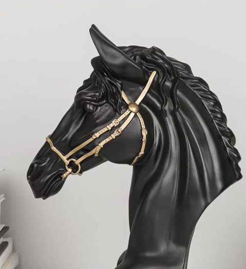 Statua busto testa di cavallo nero e oro 30 cm