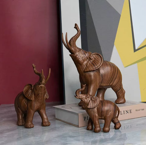 Statua elefante in resina simil legno 18 cm