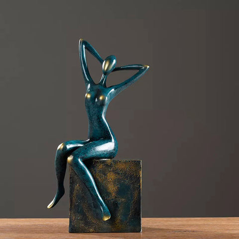 sculpture femme contemporaine