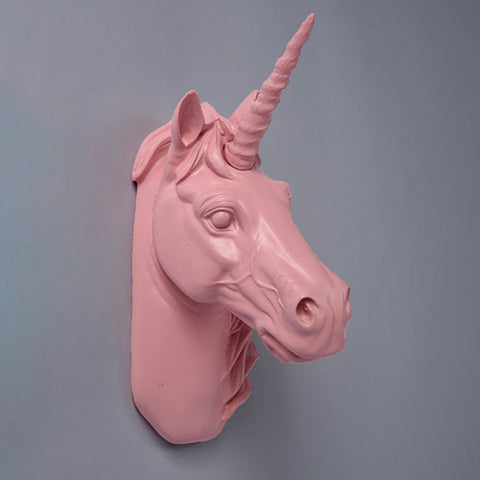 Scultura da parete con unicorno<br> Statua da parete contemporanea